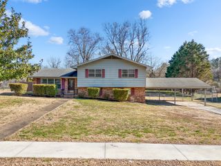 107 Hamel Drive, Chickamauga, GA 30707