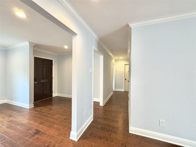 1415 Mapleton Drive, Houston, TX 77043