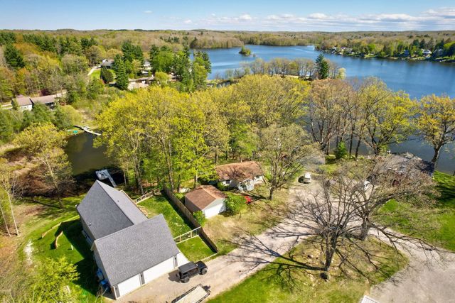 3097 Muntin Drive, Millington Twp, MI 48746