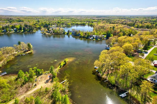 3097 Muntin Drive, Millington Twp, MI 48746