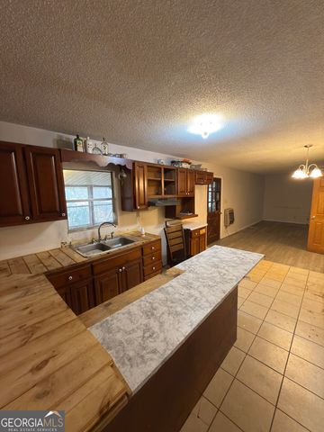 72 & 317 Ridgeview, Lavonia, GA 30553