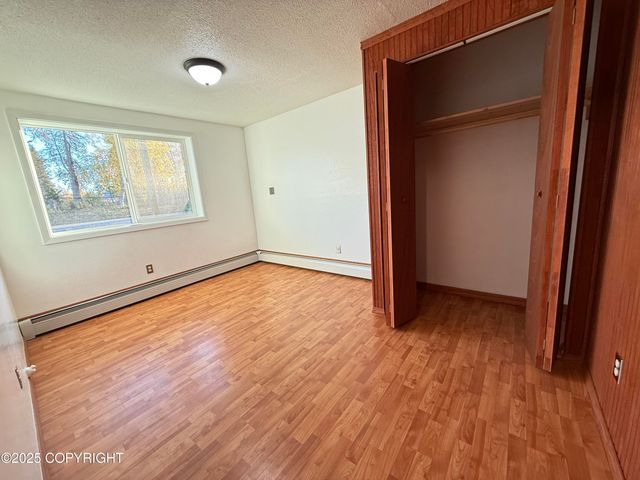 6911 Mink Avenue, Anchorage, AK 99504