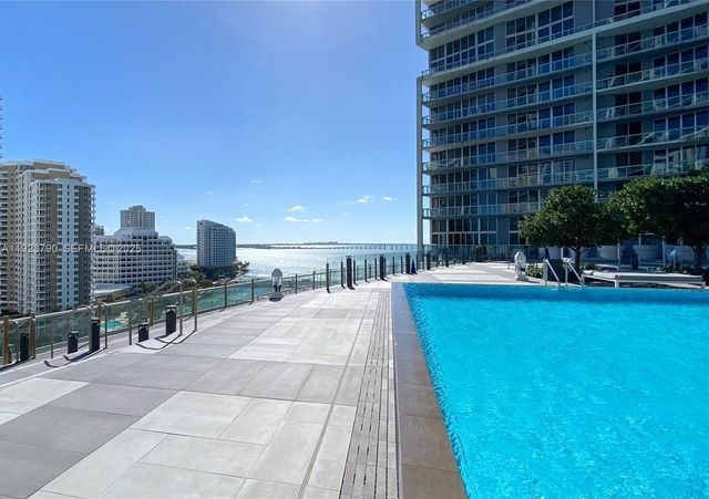 465 Brickell Ave 3804, Miami, FL 33131