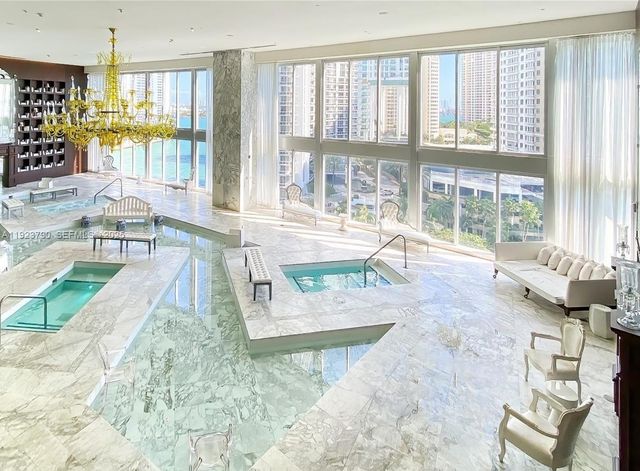 465 Brickell Ave 3804, Miami, FL 33131