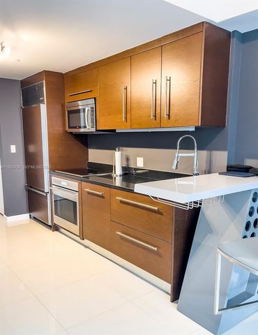 465 Brickell Ave 3804, Miami, FL 33131