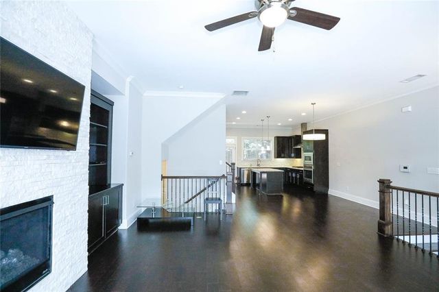 1920 Townsend Court, Atlanta, GA 30329