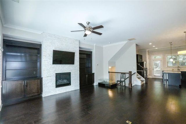 1920 Townsend Court, Atlanta, GA 30329