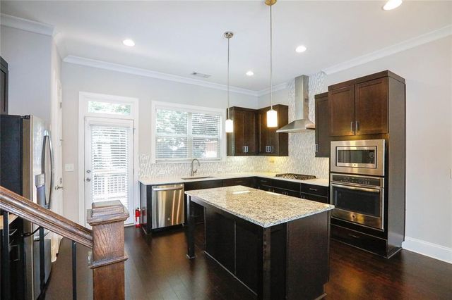 1920 Townsend Court, Atlanta, GA 30329