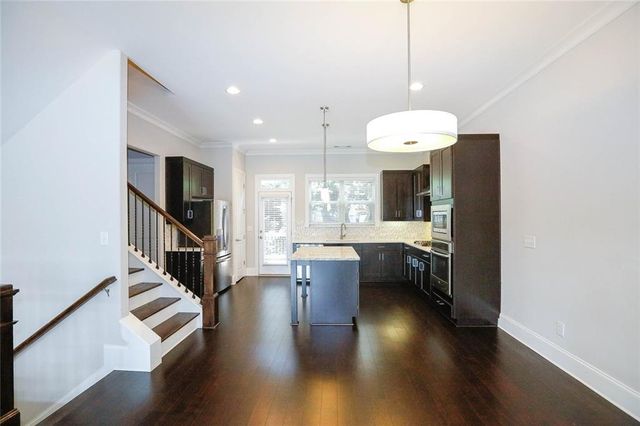 1920 Townsend Court, Atlanta, GA 30329