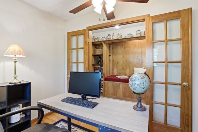 25 Thomas Pl, Leominster, MA 01453