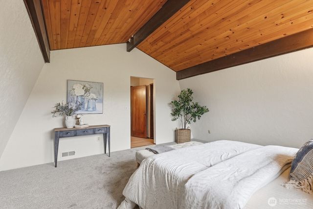 38207 SE 45th Place, Snoqualmie, WA 98065