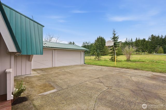38207 SE 45th Place, Snoqualmie, WA 98065