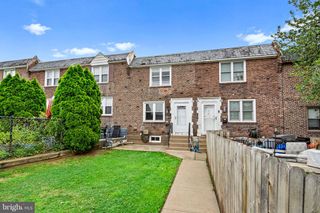 2210 DERMOND AVE, Upper Darby, PA 19082