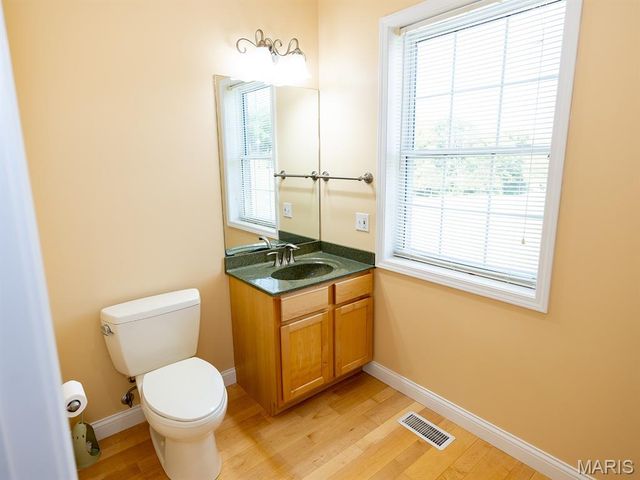 171 Rolling Meadows, Hannibal, MO 63401