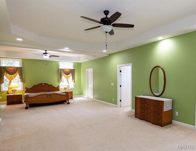 171 Rolling Meadows, Hannibal, MO 63401