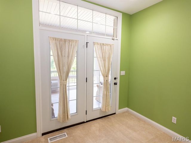 171 Rolling Meadows, Hannibal, MO 63401