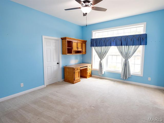 171 Rolling Meadows, Hannibal, MO 63401