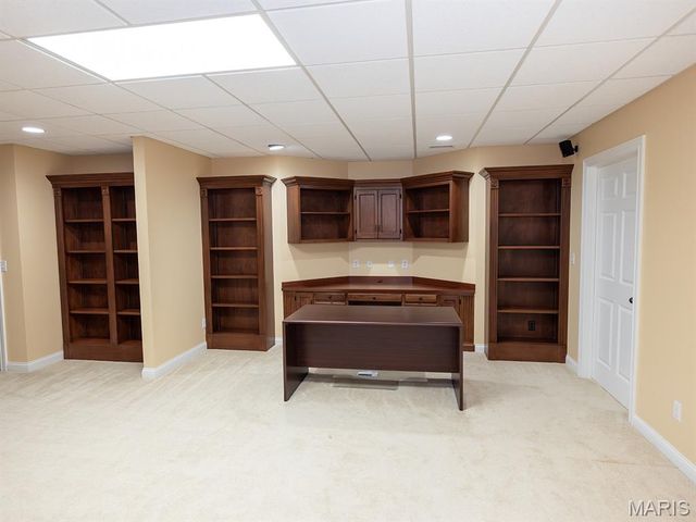 171 Rolling Meadows, Hannibal, MO 63401