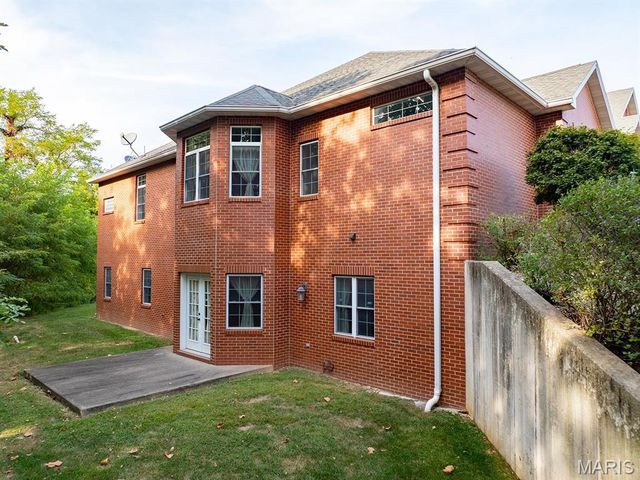 171 Rolling Meadows, Hannibal, MO 63401