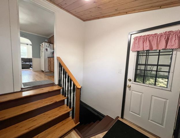 2317 MT VERNON STREET, Oshkosh, WI 54901