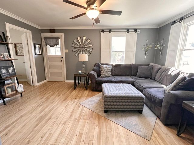 2317 MT VERNON STREET, Oshkosh, WI 54901