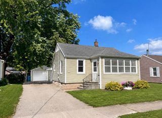 2317 MT VERNON STREET, Oshkosh, WI 54901