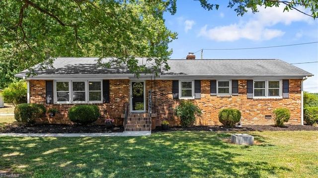 1805 Pleasant Ridge Road, Greensboro, NC 27410