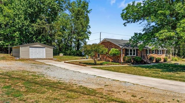 1805 Pleasant Ridge Road, Greensboro, NC 27410