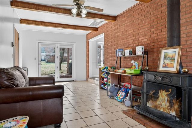 408 Forestwood Drive, Archdale, NC 27263