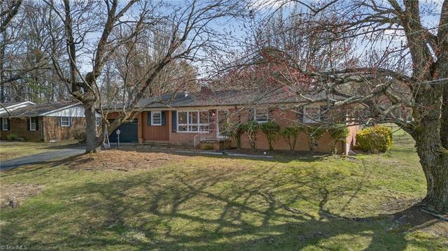 408 Forestwood Drive, Archdale, NC 27263