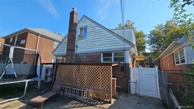 65-19 Dieterle Crescent, Rego Park, NY 11374
