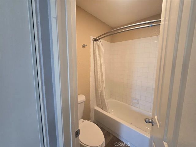 310 Lake 213, Huntington Beach, CA 92648