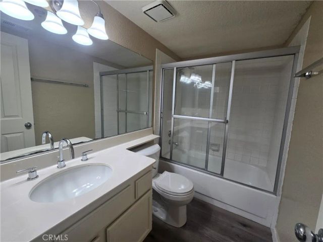 310 Lake 213, Huntington Beach, CA 92648