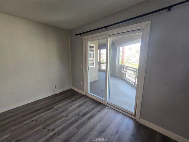 310 Lake 213, Huntington Beach, CA 92648