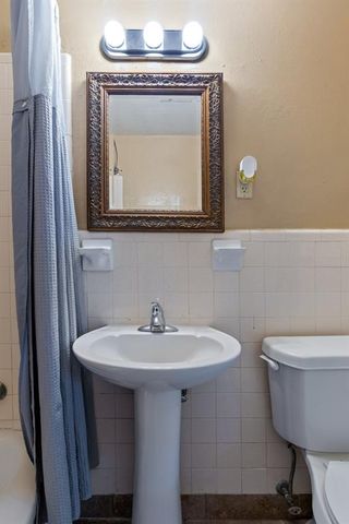 2006 NW Smith Avenue, Lawton, OK 73507