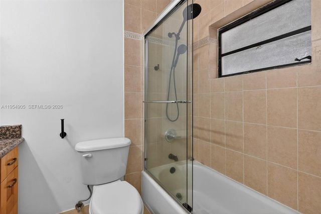 1632 SW 19th Ter, Miami, FL 33145