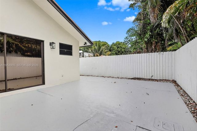 1632 SW 19th Ter, Miami, FL 33145