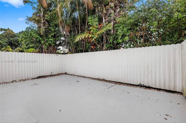 1632 SW 19th Ter, Miami, FL 33145