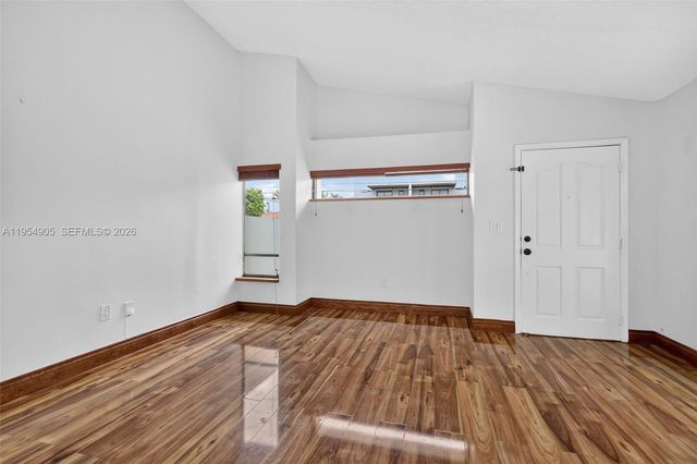 1632 SW 19th Ter, Miami, FL 33145