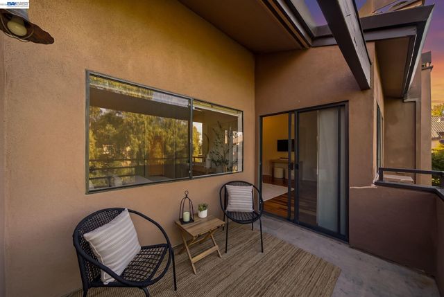 39199 Guardino Dr 372, Fremont, CA 94538