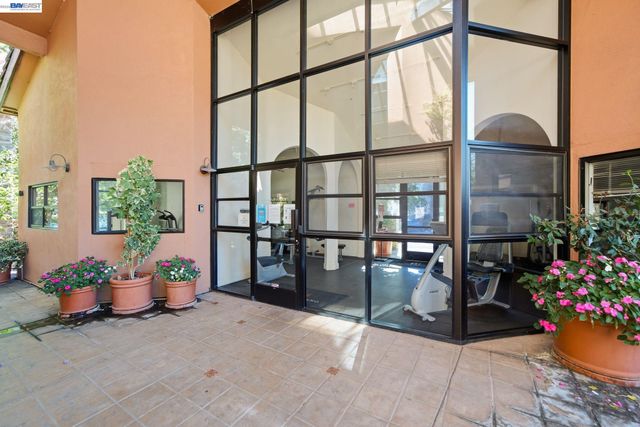 39199 Guardino Dr 372, Fremont, CA 94538