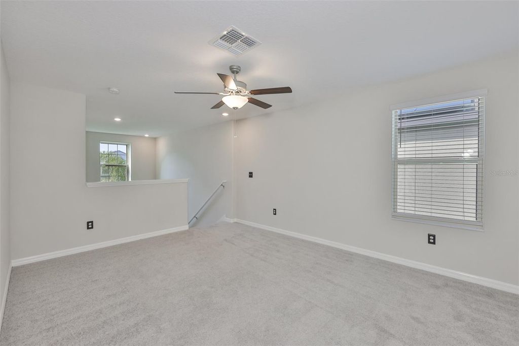 Image 15 of property listing at 797 OLIVE CONCH STREET, Ruskin, FL 33570
