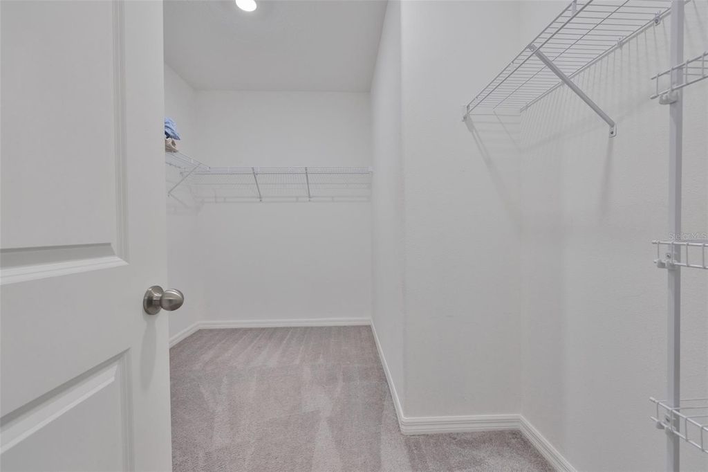 Image 21 of property listing at 797 OLIVE CONCH STREET, Ruskin, FL 33570