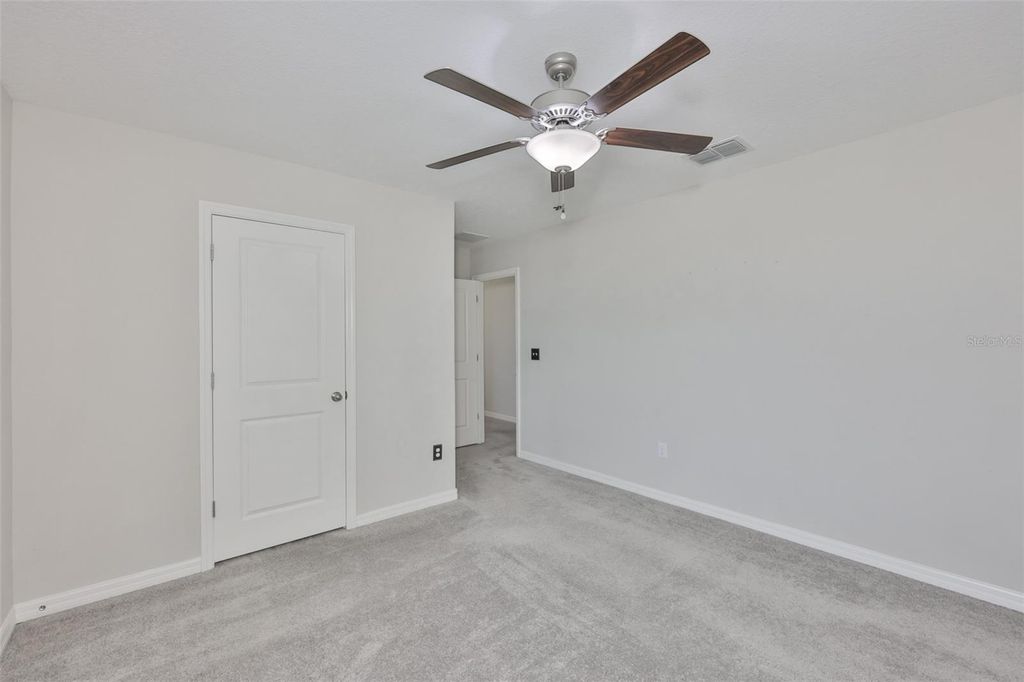 Image 28 of property listing at 797 OLIVE CONCH STREET, Ruskin, FL 33570