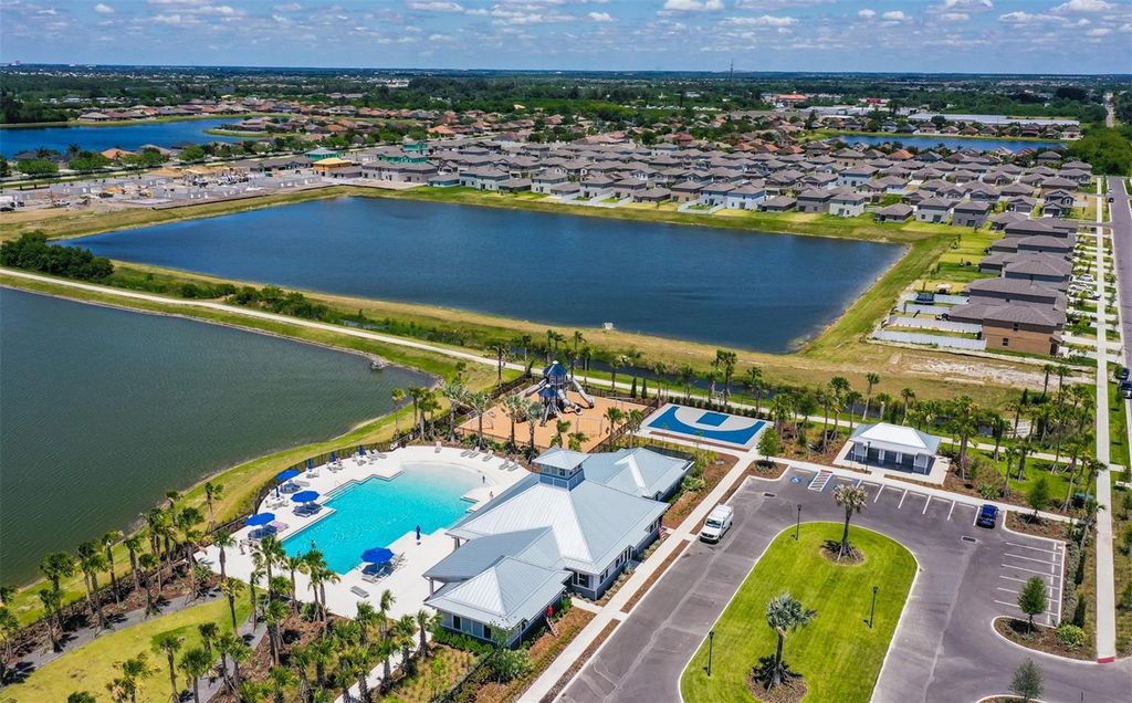 Image 52 of property listing at 797 OLIVE CONCH STREET, Ruskin, FL 33570