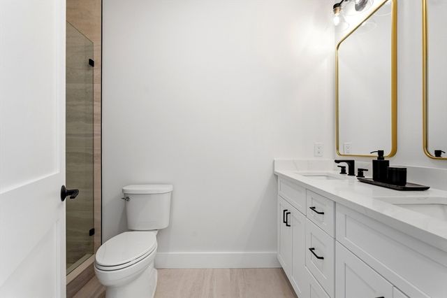 28 Swan Ave. PH, Boston, MA 02128