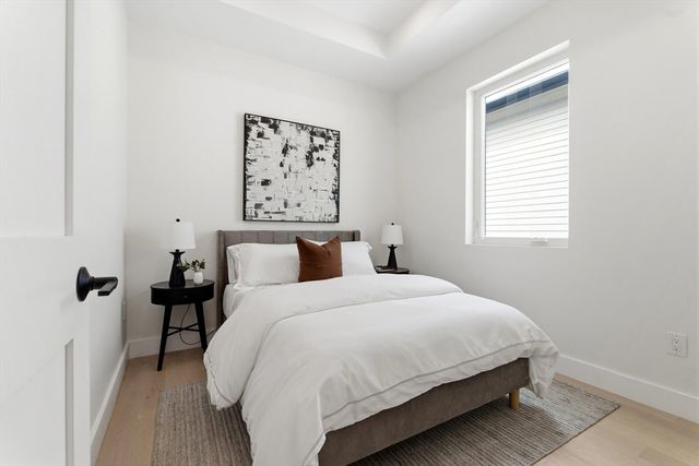 28 Swan Ave. PH, Boston, MA 02128