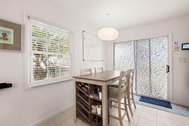 1517 Brookbank Avenue, Charleston, SC 29412