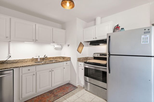 1517 Brookbank Avenue, Charleston, SC 29412