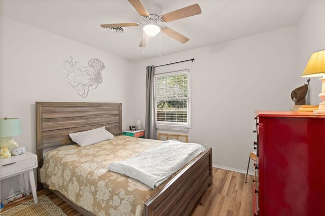 1517 Brookbank Avenue, Charleston, SC 29412